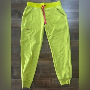 Limeade FIGS scrub set